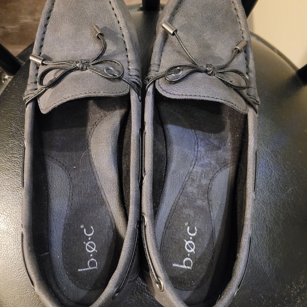 Women's slip on loafers